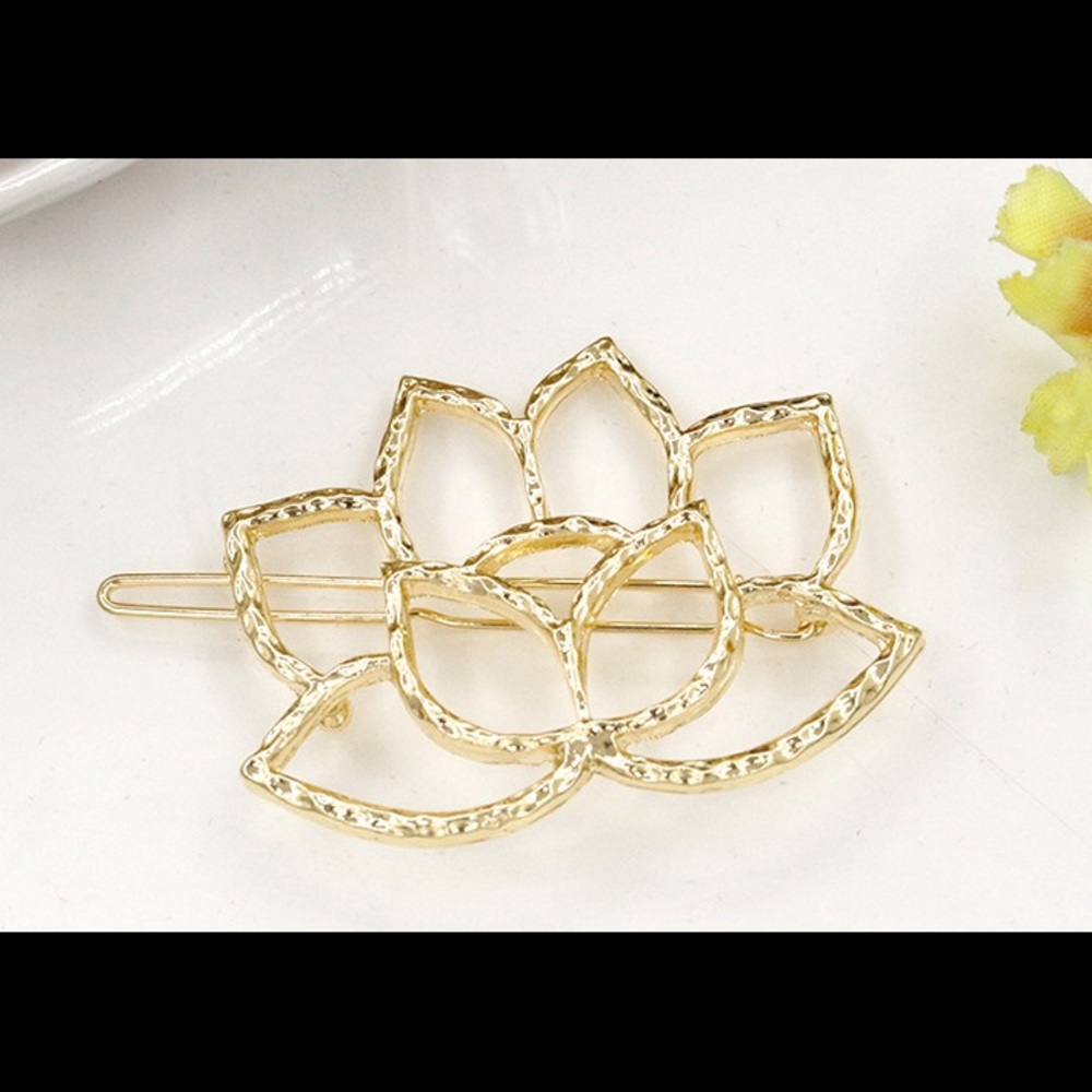 🆕 Lotus flower hair clip